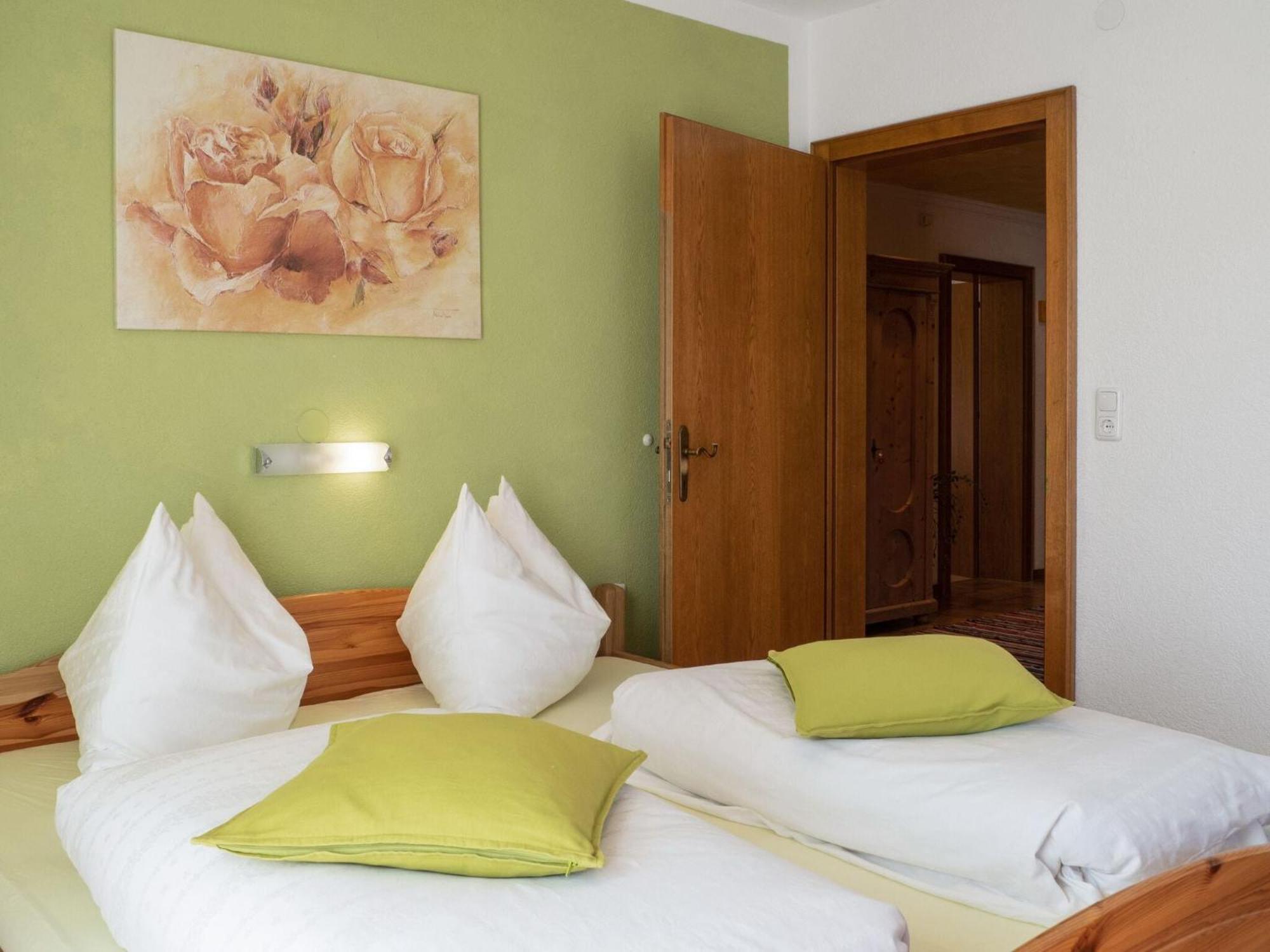 Lovely Apartment With Terrace In Fuegenberg المظهر الخارجي الصورة